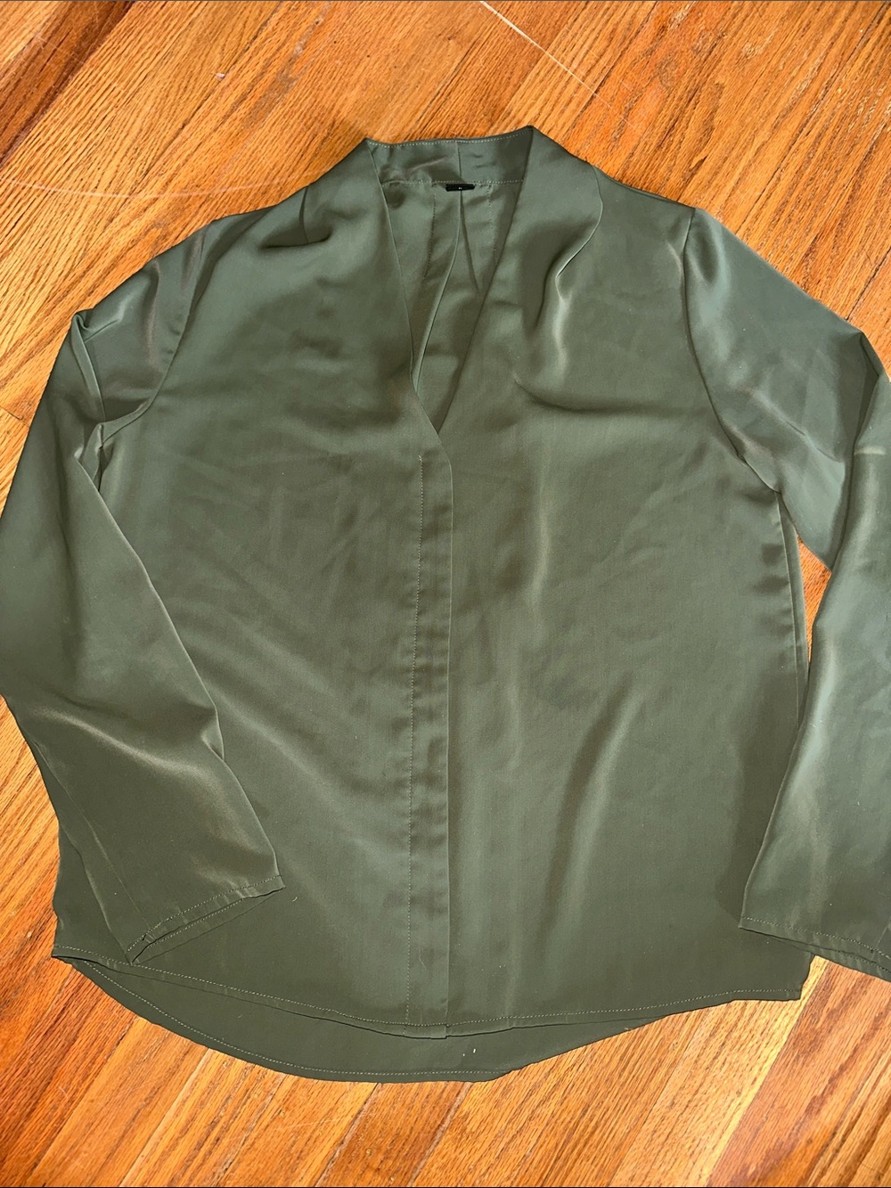 SHEIN Olive Green Collarless Lightweight Blouse